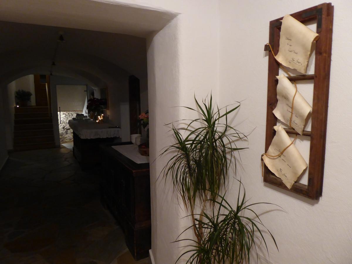 Messnerwirt Onach Villa San Lorenzo di Sebato Værelse billede